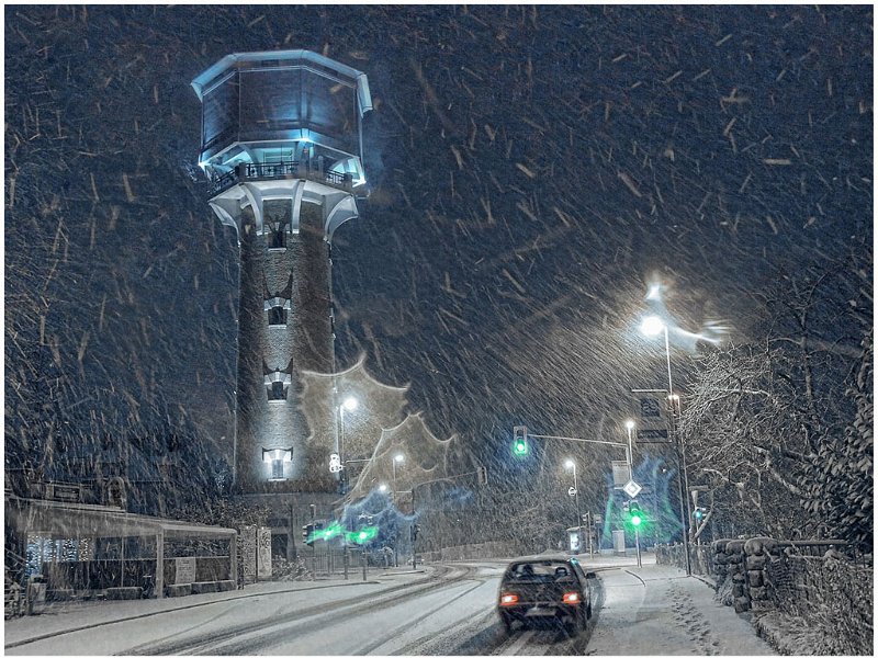 882 - winter in town - SLADIC NIKO - slovenia.jpg